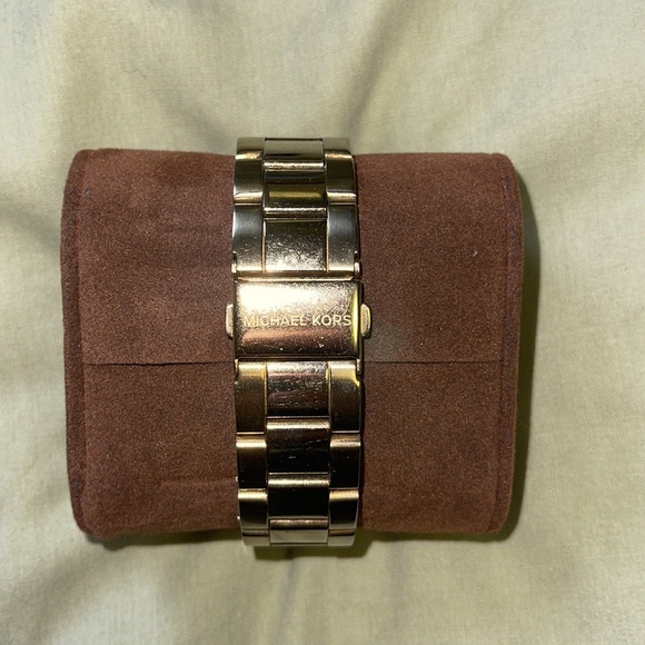 Michael Kors Gold Watch with Blue Face - Picture 5 of 13